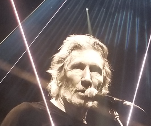 The Heartbreaking Bad Faith of Roger Waters